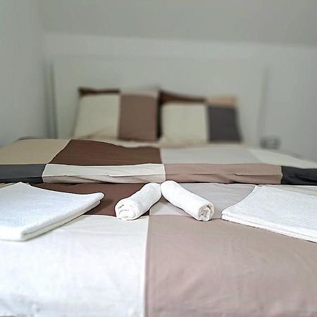 Mini Duplex Apartman Dusanovac Экстерьер фото
